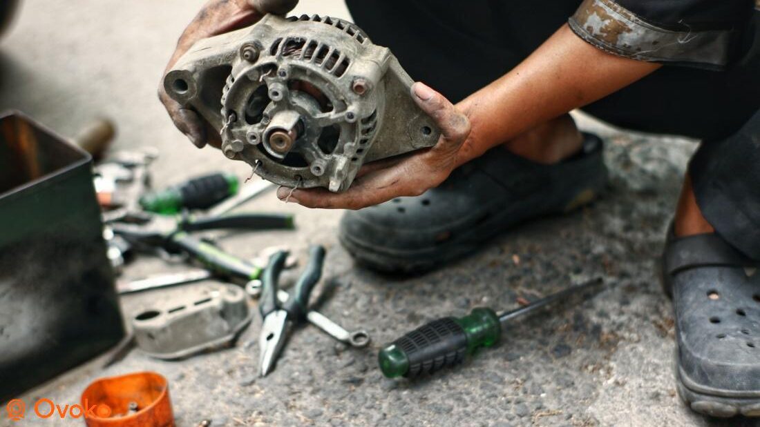 simptome alternator defect