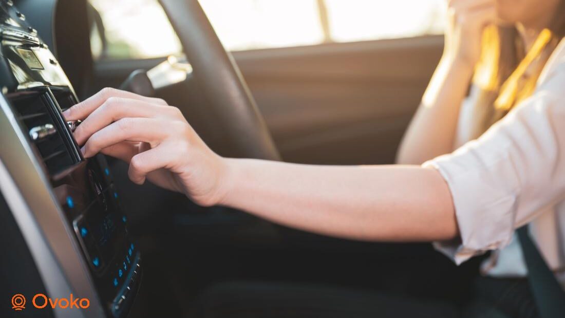 miros urat aer conditionat auto
